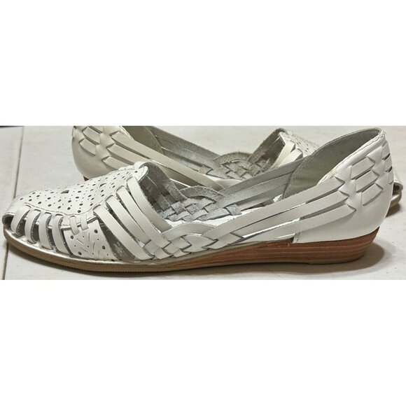 VINTAGE Nine West Low Heel White Slip-on Leather Sandals Women's Size 6M (READ) - Picture 5 of 16